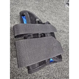 Össur OSSUR 6" WRIST BRACE, RIGHT HAND, LARGE, BLACK AND BLUE, 417077-R2 NEW