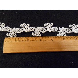 Roth Import 1.25 inch Bridal Floral Lace - by the yard