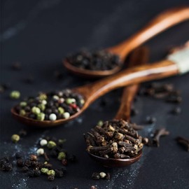 NorthWood Distributing Black Amber Musk - Luxury Fragrance Oil Soap, Diffuser and Candle Fragrance Oil, Lotion, Body Scrub, Body Butter, Aromatherapy - 4 Fl Oz