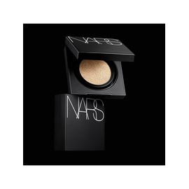 Natural Radiant Longwear Cushion Foundation SPF 50PA+++ / 네츄럴 래디언트 롱웨어 쿠션 파운데이션 SPF 50PA+++
