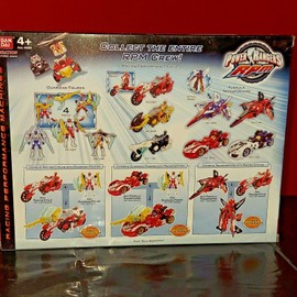 Bandai 2009 POWER RANGERS RPM Engine Adventure Set 5 Figure Set RARE MINT