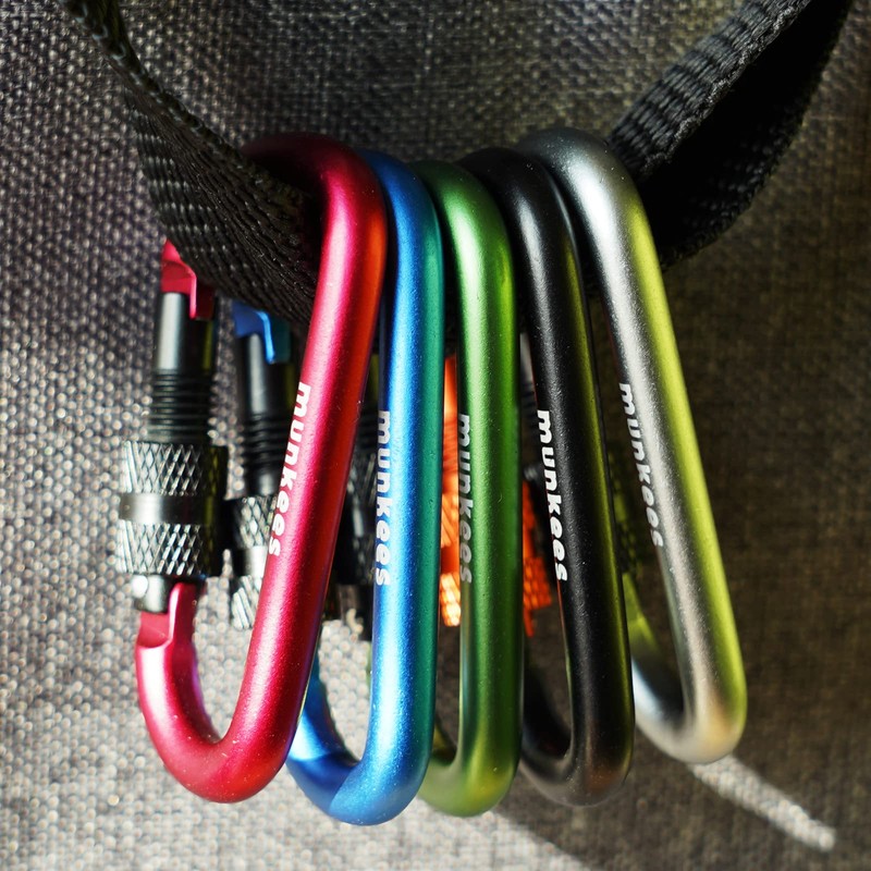 [MUNKEES] D-Shaped Carabiner with Lock, Keychain, Backpack Buckle, 2 Pcs