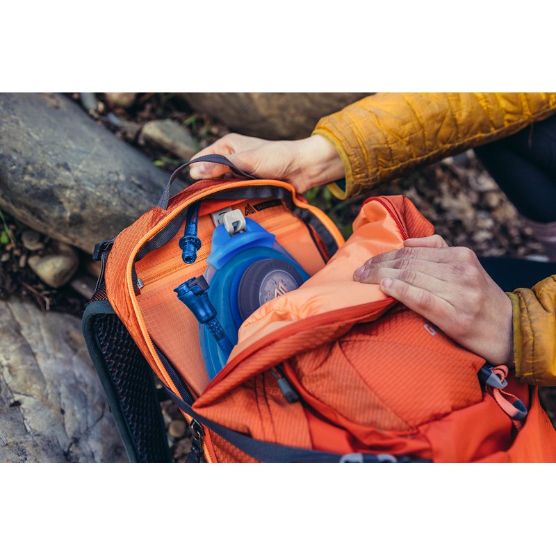 Gregory Mountain Products Juno 30 H2O Hydration Backpack