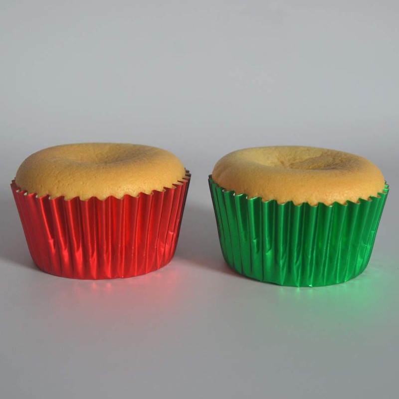 Huaswan Red Green Foil Cupcake Liners Standard Baking Cups for