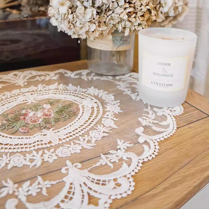AIMALL 4-Pack Vintage Oval Crochet Placemats, Handmade French Lace Doilies,