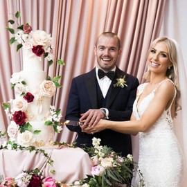 WOXVM Men's Bow Ties Solid Color Pre-Tied Bow Tie Satin Formal Tuxedo Bowtie Adjustable Neck Bowtie for Men Wedding Party (Black)