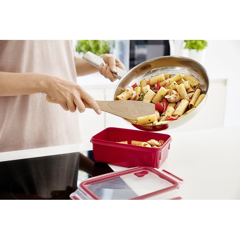 Tefal Master Seal Micro Rectangle Food Storage, Red/Clear, 1.2 Litre