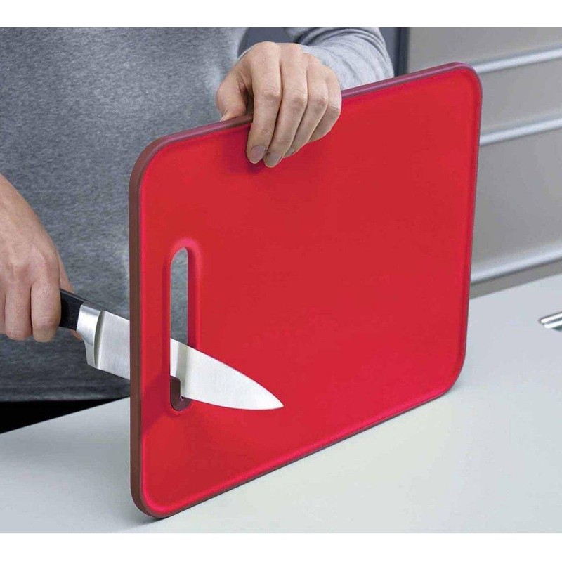 【正規品】 Joseph Joseph (ジョセフジョセフ) 包丁研ぎ付きまな板 新発想 Slice&Sharpenシリーズ Sサイズ レッド 601084