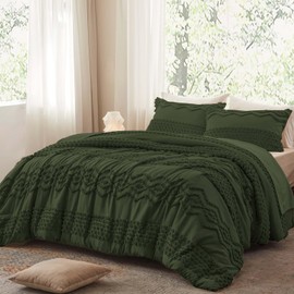 Luxudecor Olive Green Boho Tufted Comforter Set King Size 3 Pieces Boho Shabby Chic Comforter Farmhouse Embroidery Bedding Set Soft Comforter for All Seasons (Olive Green, 104''x90'')