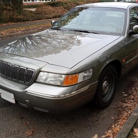 Spec-D Tuning Chrome Housing Clear Lens Headlights + Corner Lights Compatible with 1998-2002 Mercury Grand Marquis L+R Pair Head Light Lamp Assembly
