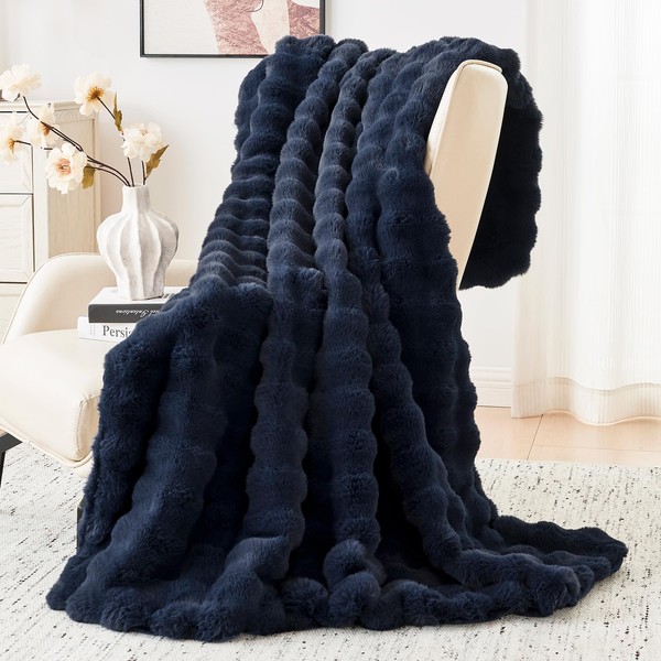 Bigacogo Faux Fur Throw Blanket for Couch, Fuzzy Soft Plush