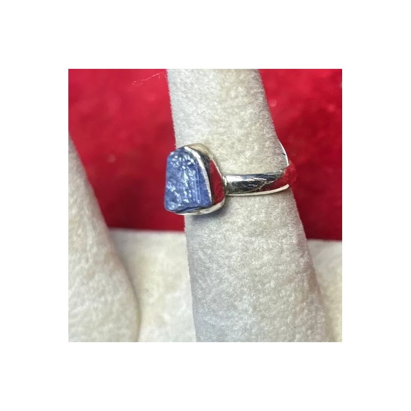 Natural Creations Sterling silver ring size 7 Tanzanite Raw