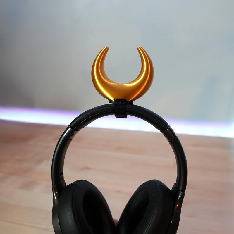 Crescent Moon for Headphones - Product Style: Solid Silver