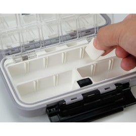 Piscorush Tackle Box Waterproof Fishing Tackle Bait Box Bait Bait Fishing Lure Case Transparent Top Lid Sorting Compartment Compact Portable Fishing Storage Case (Gray Color, 1 Pack)