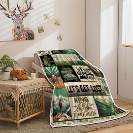 Hiking Throw Blanket Gift, Hiking Lovers Gift Ideas Blankets for Men or Woman, Flannel Hiking Theme Blanket for Hikers, Ultra Cozy Lightweight Warm Blanket for Couch Sofa Bed Beach Travel 50X60IN