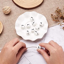 FASHEWELRY 10 Uds. Cubo De Cuentas De Letras De Silicona Cuentas Cuadradas del Alfabeto para Hacer Pulseras, Collares Y Joyas, 12X12X12Mm Letra L