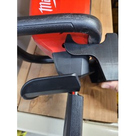 Milwaukee Wall mount for Milwaukee M18 FUEL Cordless 24" Hedge Trimmer Model# 2726-20