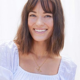 Aobei Pearl 18K Gold Saturn Planet Necklace Pave Cubic Zirconia Pendant Necklace Dainty Satellite Chain Jewelry for Women Mother's Day Gift 20”+2”