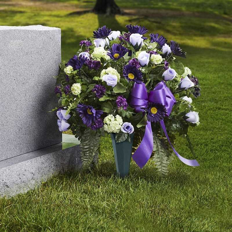 FloraCraft Plastic Cemetery Vase 12 Inch x 4 Inch Green