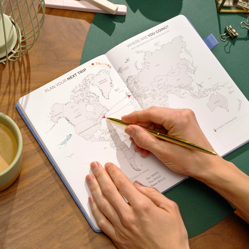 Clever Fox Travel Journal – Vacation Planner with Budget Plan,