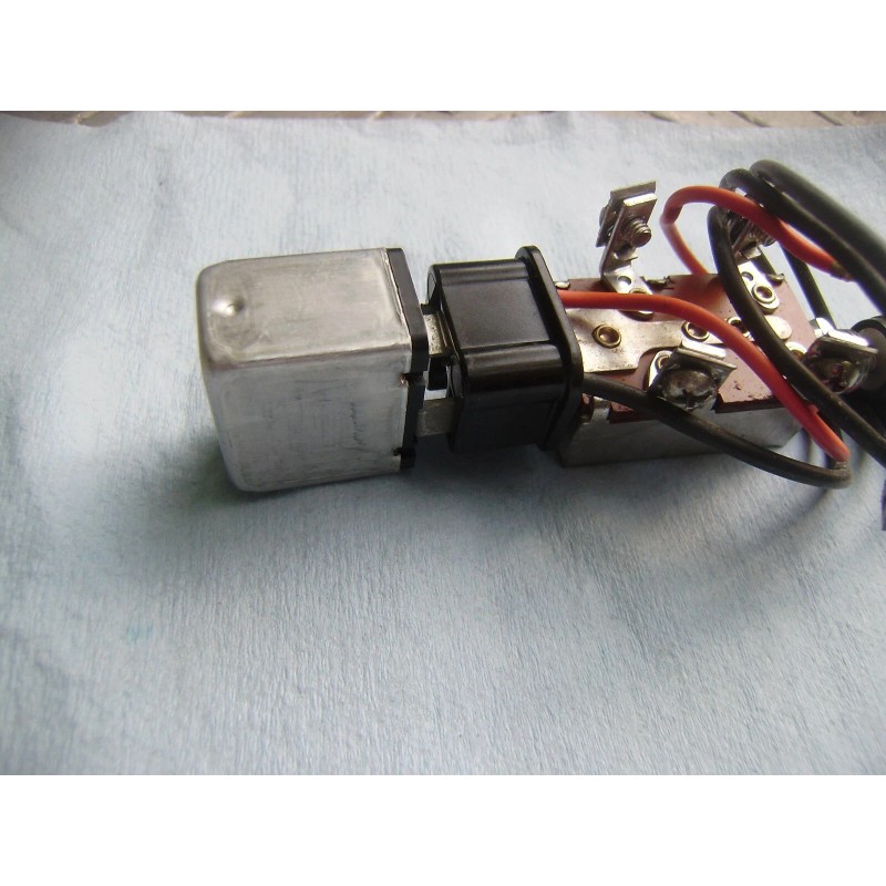 CUSHMAN TRUCKSTER HAULSTER 3 PRONG FLASHER FOR THE 4 WAY