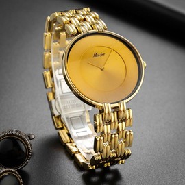 Trendy Middle East Gold Bracelet Watch for Men and Women - Color: Gold Noodles