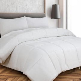 ROYALE LINENS Cal King Comforter - Down Alternative Bedding Comforters - Lightweight Quilted Comforter with Corner Tab - Soft Luxury Hotel Qualify Duvet Insert (White)