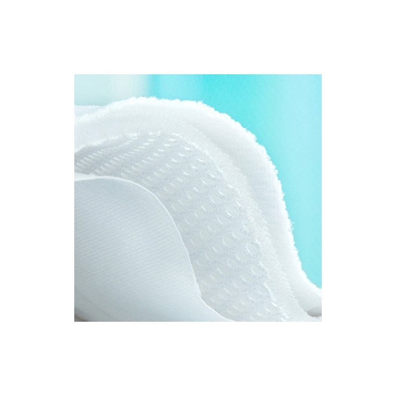 BreathableBaby 3 in 1 Fitted Breathable Mattress Protector, Cot Bed,