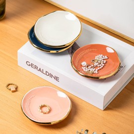 CEIERPH Ceramic Leaf Jewelry Dish Tray Ring Holder, Small Decorative Trinket Dish for Rings Earrings Necklaces, 4 Inch, Pink