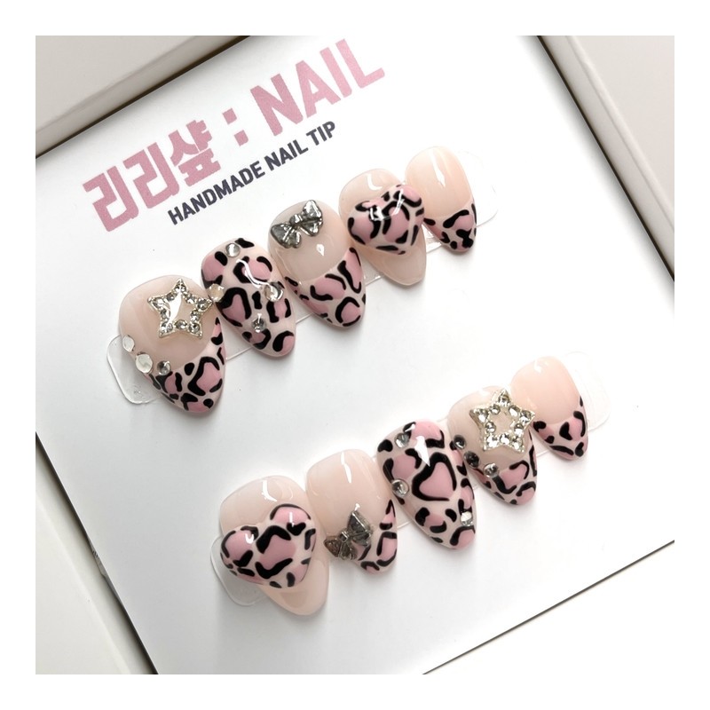 Funky Leopard Handmade Nail Tips - Coffin / 펑키 호피