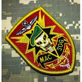 EML071V Vietnam 100% Embroidery Beautiful Patch Contact Closure Hook Behind Size 2.55 x 3.54 in.