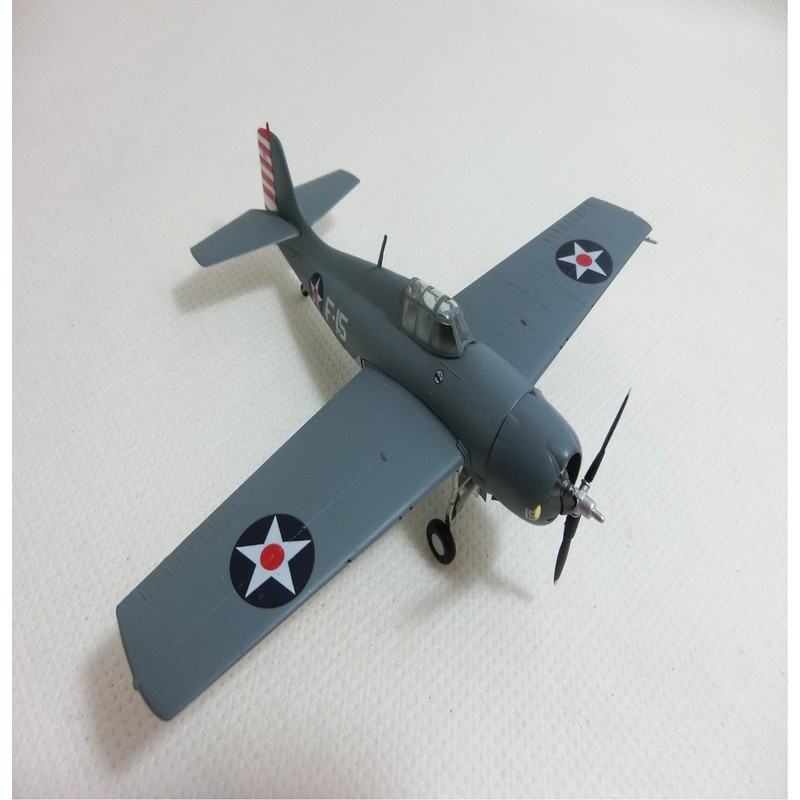 1/72 完成品 37246 F4F-4 第３戦闘飛行隊 USS 空母レキシントン 1942
