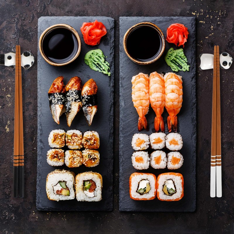 2 Pair Wooden Chopsticks Set, Chopsticks with Holder, Bamboo Chopsticks