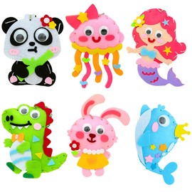 WHYCNJL Pack of 6 DIY Sewing Kit Animal Shapes Felt Craft Set for Children and Beginners, Animal Sewing Craft Set, with Filling Wadding, Plastic Needles, Filled Felt Plush Ornaments for Crafts