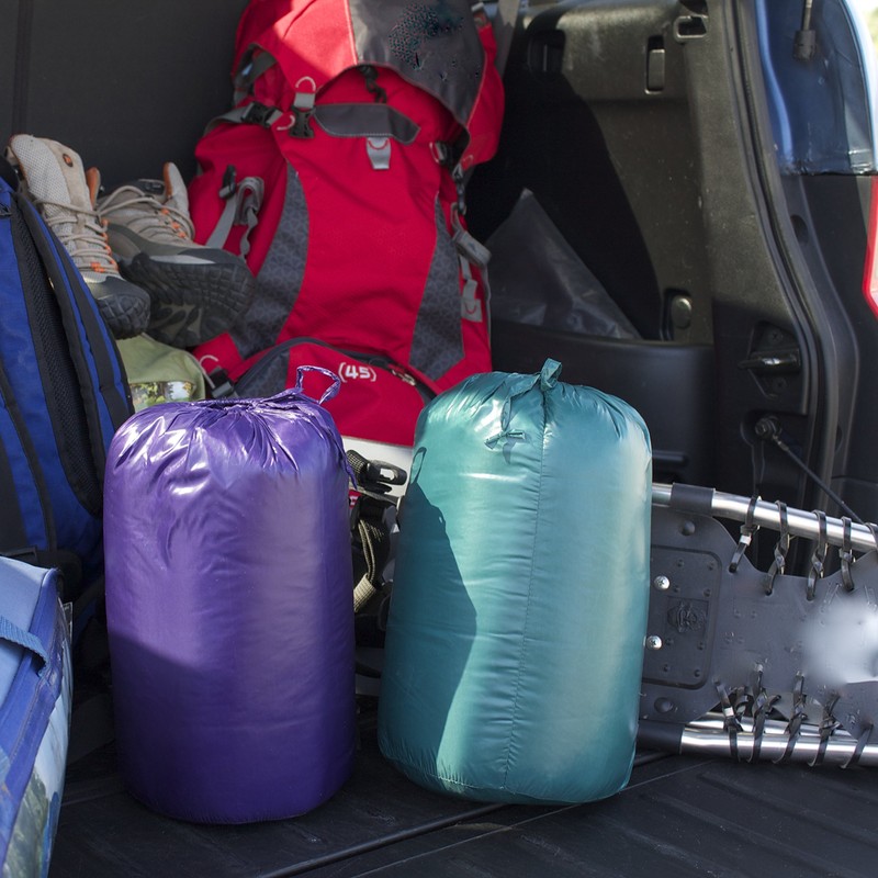 PUFF 50" x 70" High Loft Down Indoor/Outdoor Water Resistant