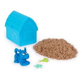 Kinetic Sand Dog House - with 170 g Magic Beach Sand, 1 Dog Figure and Accessories for Creative Indoor Sand Play Fun, for Children from 3 Years