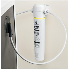 GE Under Sink Water Filter Replacement, Reduces Sediment, Rust & Other Impurities from Water, Easy Install, Fits GXRLQK Filtration System, Replace Every 6 Months, FQK1K