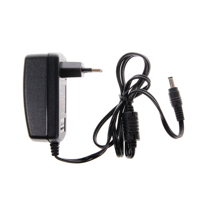 TEMPO DI SALDI 2 x Universal Transformer 2 Amp 12