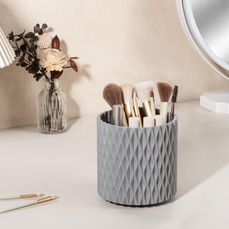 Anyoifax Makeup Brush Holder Organizer 362°Rotating Make Up Brushes Container
