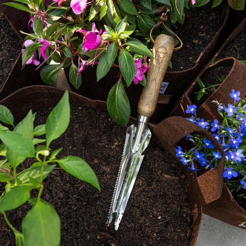 5-in-1 Garden Hand Multipurpose Tool for Weeding, Planting & Soil