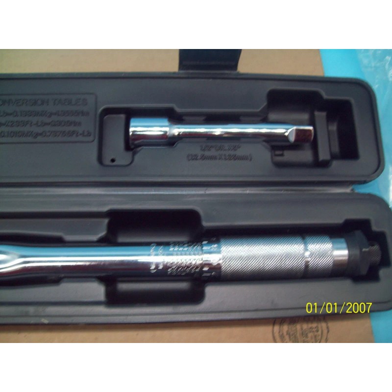 Workzone 47560-1/2" Drive Torque Wrench, sockets 20 to 150 Foot
