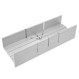 Viganoc Metal Mitre Box by Aluminium and Steel Construction, 5.3 Inch Small Tiny Mitre Box for Manual Saw and Handsaws with 3 Cutting Angles - Ideal For Cutting Wood and Soft Metals