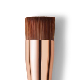 M. Asam Magic Finish Foundation Brush - Brush for a Perfect Foundation, Ideal for Applying & Blending Foundation & Liquid Make-Up, High Quality Nylon Fibres for Durability