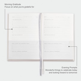 And Per Se Gratitude Journal – Five Minutes a Day to Cultivate Mindfulness, Happiness, Positive Vibes, Affirmations & Self-Reflection – Undated Daily Gratitude Journal for Women & Men (Pale Pink)