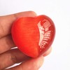 Bacatgem 1 Pcs Red Cat's Eye Stone Palm Worry Carved