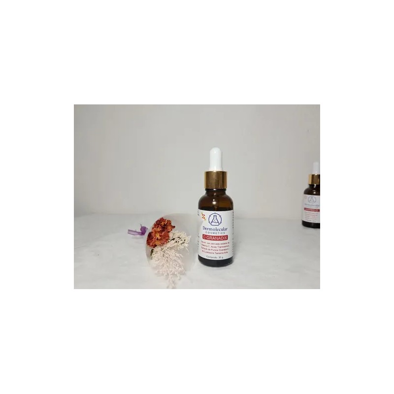 Serum C-granadix: Vitamina C Y Ácido Tranexámico 30g