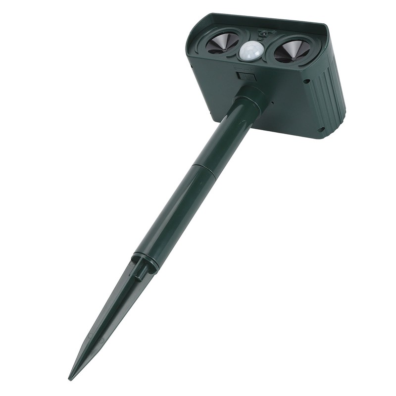 Ultrasonic Solar Animal Repeller Professional High Sensitivity Infrared Long Range