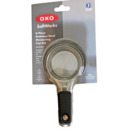 Norpro New 5-pack LOT OXO  Measuring Cups-IceCream Scoop-Pizza Cutter-Masher-