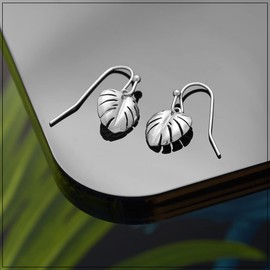Lovett & Co - Cheese Leaf Drop Earrings for Women - Cheese Plant Leaf inspired 1970s silver Dangle Earring - Nickel Free Earrings & Vintage jewellery for Women