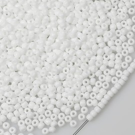 Bala&Fillic Bala&Fillic White Color 3mm Seed Beads About 3600pcs/100Grams in Bag, 8/0 Glass Craft Beads for Making Bracelet and Necklace (White)